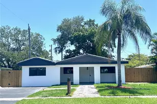2421 N 56th Terrace, Hollywood, FL 33021 - Photo 1