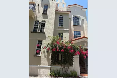 111 Edgewater Dr #3B, Coral Gables, FL 33133 - Photo 1