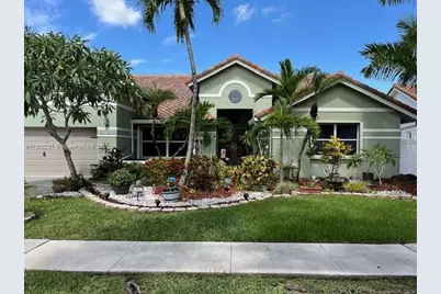 596 NW 164th Ave, Pembroke Pines, FL 33028 - Photo 1