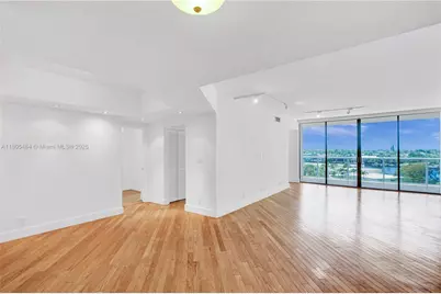 20281 E Country Club Dr #412, Aventura, FL 33180 - Photo 1
