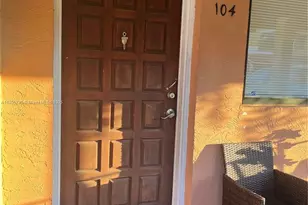 2740 W 62nd St, Hialeah, FL 33016 - Photo 1