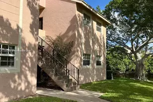 620 Cypress Club Way, Deerfield Beach, FL 33064 - Photo 1