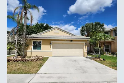 9871 Red Heart Ln, Tamarac, FL 33321 - Photo 1