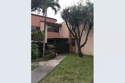 445 W Park Dr #104-4, Miami, FL 33172 - Photo 1