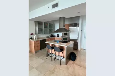 218 SE 14th St #1603, Miami, FL 33131 - Photo 1