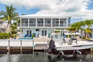 141 El Capitan Dr, Islamorada, FL 33036 - Photo 1