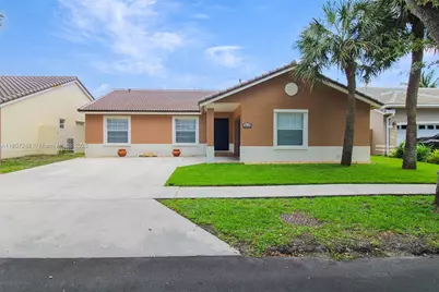 19171 NW 89th Ct, Hialeah, FL 33018 - Photo 1