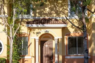 2430 SE 14th Ave, Homestead, FL 33035 - Photo 1