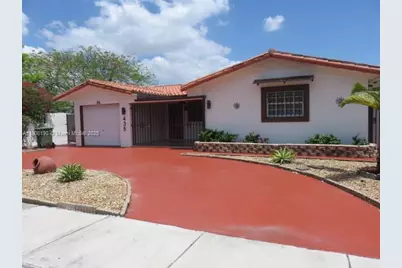 435 E 52nd St, Hialeah, FL 33013 - Photo 1