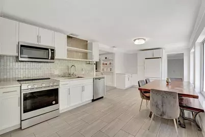 701 NE 8th St, Pompano Beach, FL 33060 - Photo 1