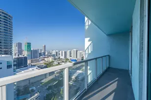 1900 N Bayshore Dr, Miami, FL 33132 - Photo 1