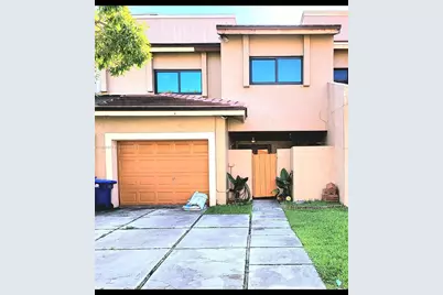 19530 Cypress Ct, Hialeah, FL 33015 - Photo 1