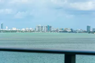 650 NE 32nd St, Miami, FL 33137 - Photo 1