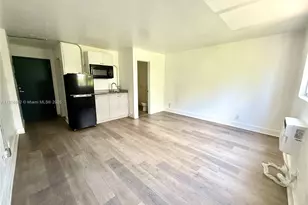 143 SW 9th St, Miami, FL 33130 - Photo 1