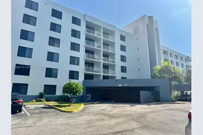 901 Hillcrest Dr #205, Hollywood, FL 33021 - Photo 1