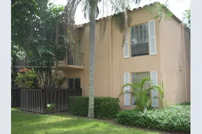 10818 N Kendall Dr #R23, Miami, FL 33176 - Photo 1