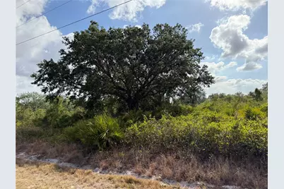 555 S Live Oak St, Clewiston, FL 33440 - Photo 1