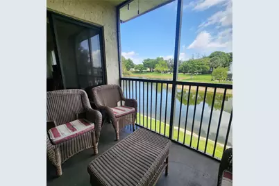 5542 Courtyard Dr #5542, Margate, FL 33063 - Photo 1