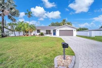 4271 SW 67th Ter, Davie, FL 33314 - Photo 1