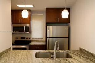 9909 Twin Lakes Dr, Coral Springs, FL 33071 - Photo 1