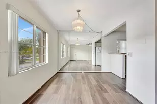 801 SW 133rd Terrace, Pembroke Pines, FL 33027 - Photo 1