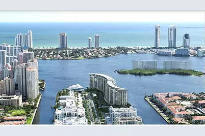 3250 NE 188 Street #905, Aventura, FL 33180 - Photo 1