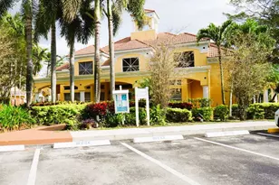 2425 NW 33rd St, Oakland Park, FL 33309 - Photo 1