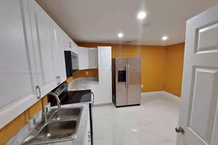 1050 SW 137th Ct, Miami, FL 33184 - Photo 1