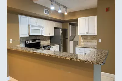 2620 S University Dr #305, Davie, FL 33328 - Photo 1