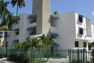 950 NW 11th St, Miami, FL 33136 - Photo 1