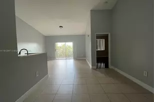 6928 SW 39th St, Davie, FL 33314 - Photo 1