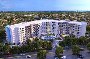 9000 Ramblewood Dr, Coral Springs, FL 33071 - Photo 1