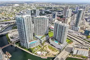 90 SW 3rd St, Miami, FL 33130 - Photo 1