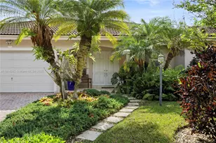 9339 SW 98th Pl, Miami, FL 33176 - Photo 1