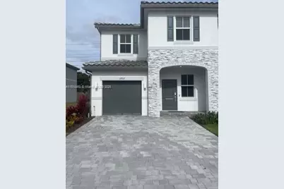 11931 NW 47th Mnr #11931, Coral Springs, FL 33076 - Photo 1