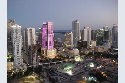 90 SW 3rd St #4311, Miami, FL 33130 - Photo 1