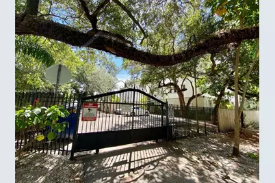 2850 Coconut Ave #7, Miami, FL 33133 - Photo 1