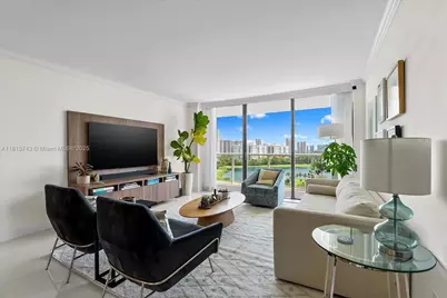 3701 N Country Club Dr #1407, Aventura, FL 33180 - Photo 1