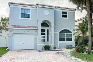 656 NW 157th Ave, Pembroke Pines, FL 33028 - Photo 1