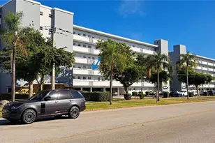 1425 Atlantic Shores Blvd, Hallandale Beach, FL 33009 - Photo 1