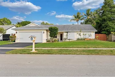 4760 SW 57th Ave, Davie, FL 33314 - Photo 1