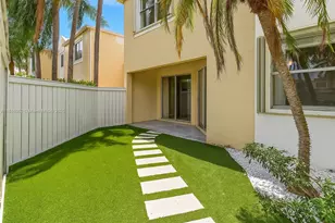 6820 SW 45th Ln, Miami, FL 33155 - Photo 1