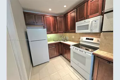2424 SE 17th Cswy #204B, Fort Lauderdale, FL 33316 - Photo 1