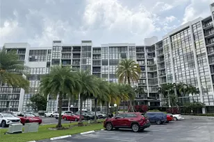 800 Parkview Dr, Hallandale Beach, FL 33009 - Photo 1