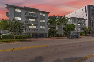 1100 11th St, Miami Beach, FL 33139 - Photo 1