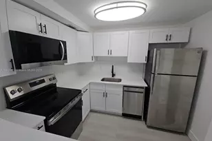 8101 Crespi Blvd, Miami Beach, FL 33141 - Photo 1