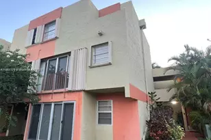 9321 SW 4th St, Miami, FL 33174 - Photo 1