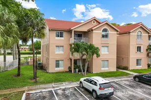 10421 SW 157th Pl, Miami, FL 33196 - Photo 1