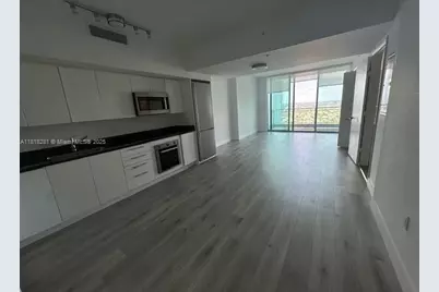 92 SW 3rd St #4909, Miami, FL 33130 - Photo 1