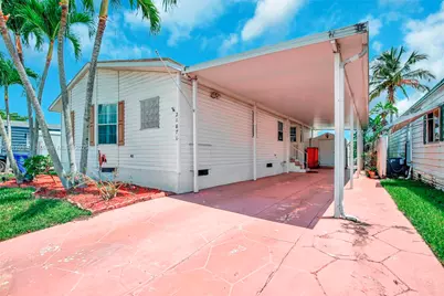 21871 S Heritage Cir, Pembroke Pines, FL 33029 - Photo 1